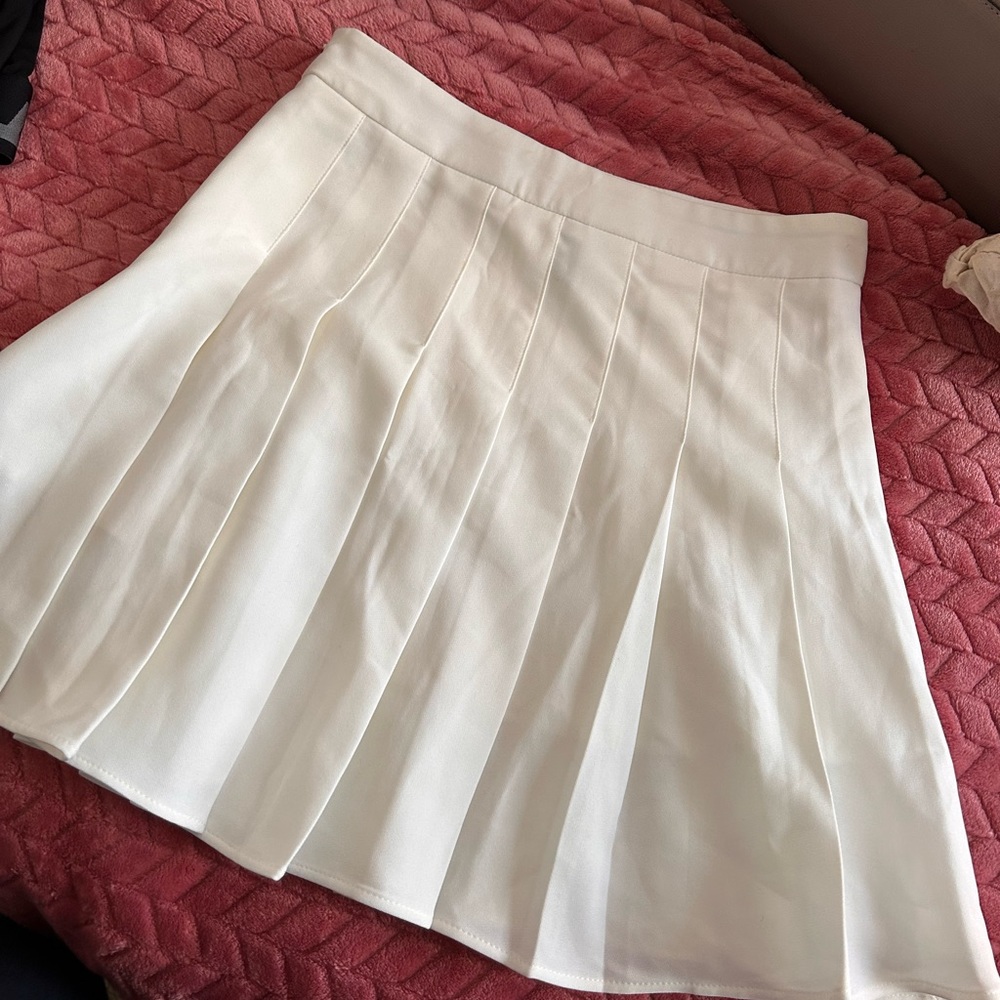 White tennis skirt
